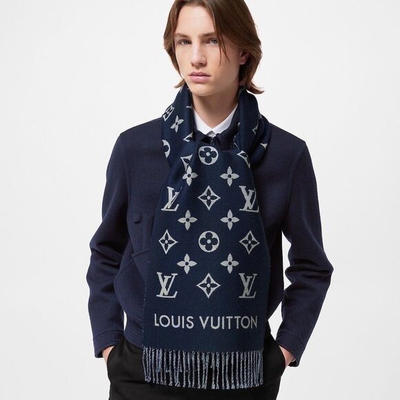 Louis Vuitton Monogram Scarf - Picture 1 of 7